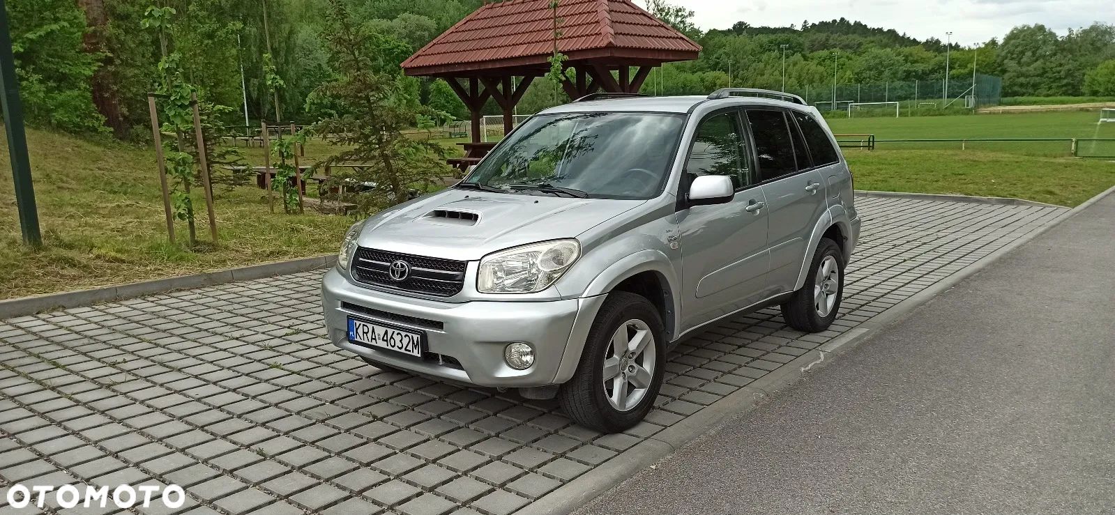 Toyota RAV4 2.0 D-4D 4x4 - 1