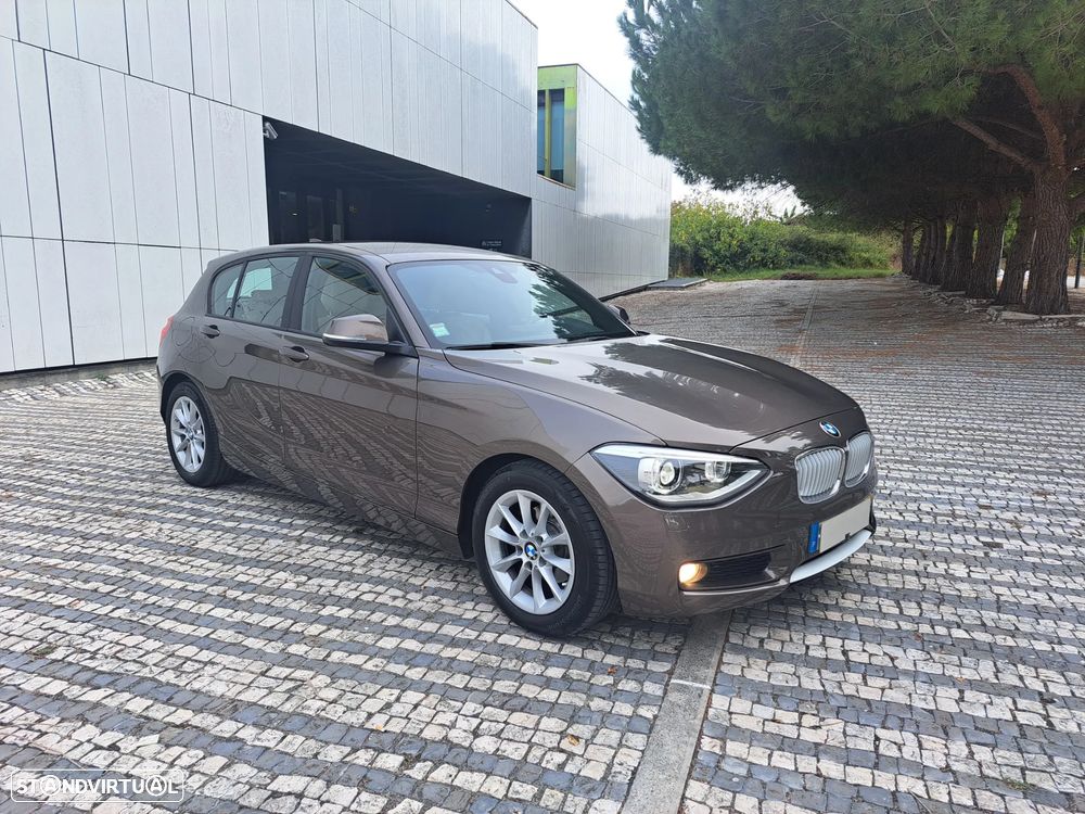 BMW 116 d EDynamics Line Urban - 11