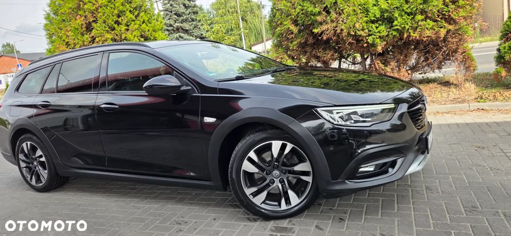 Opel Insignia 2.0 BiTrb D 4x4 Automatik Exclusive - 16