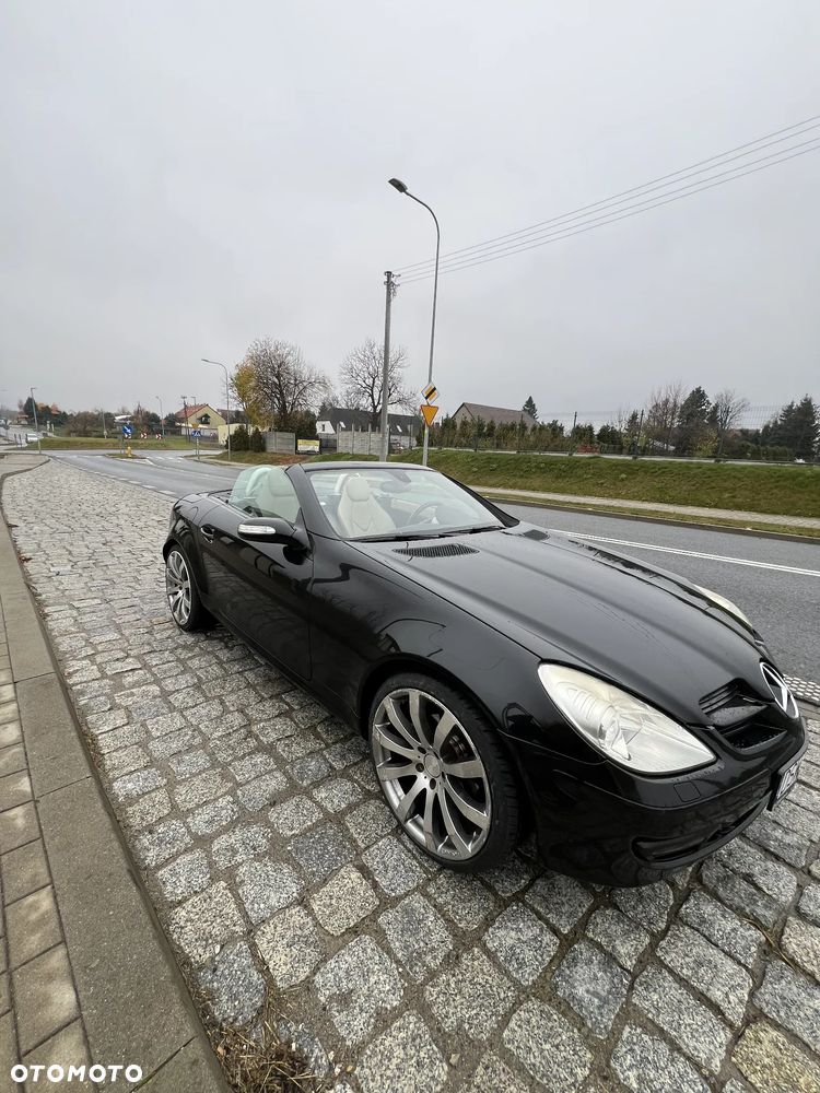 Mercedes-Benz SLK - 16