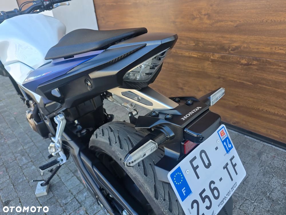 Honda CB - 15