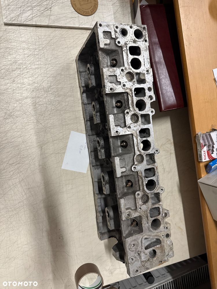 Mercedes 2,7 ceu - 2