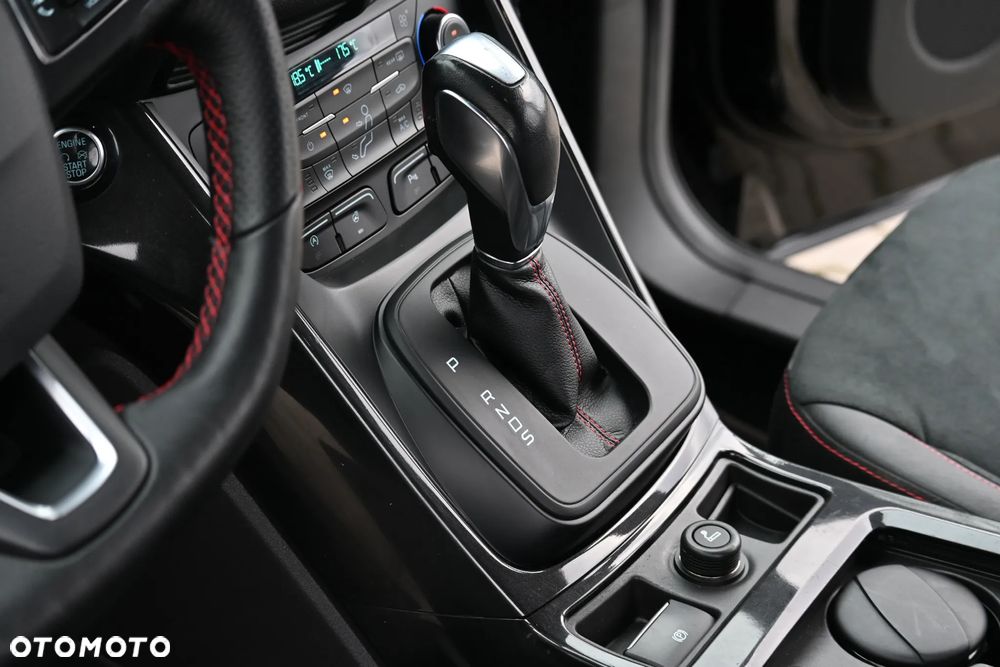 Ford Kuga 1.5 EcoBoost AWD ST-Line ASS - 31