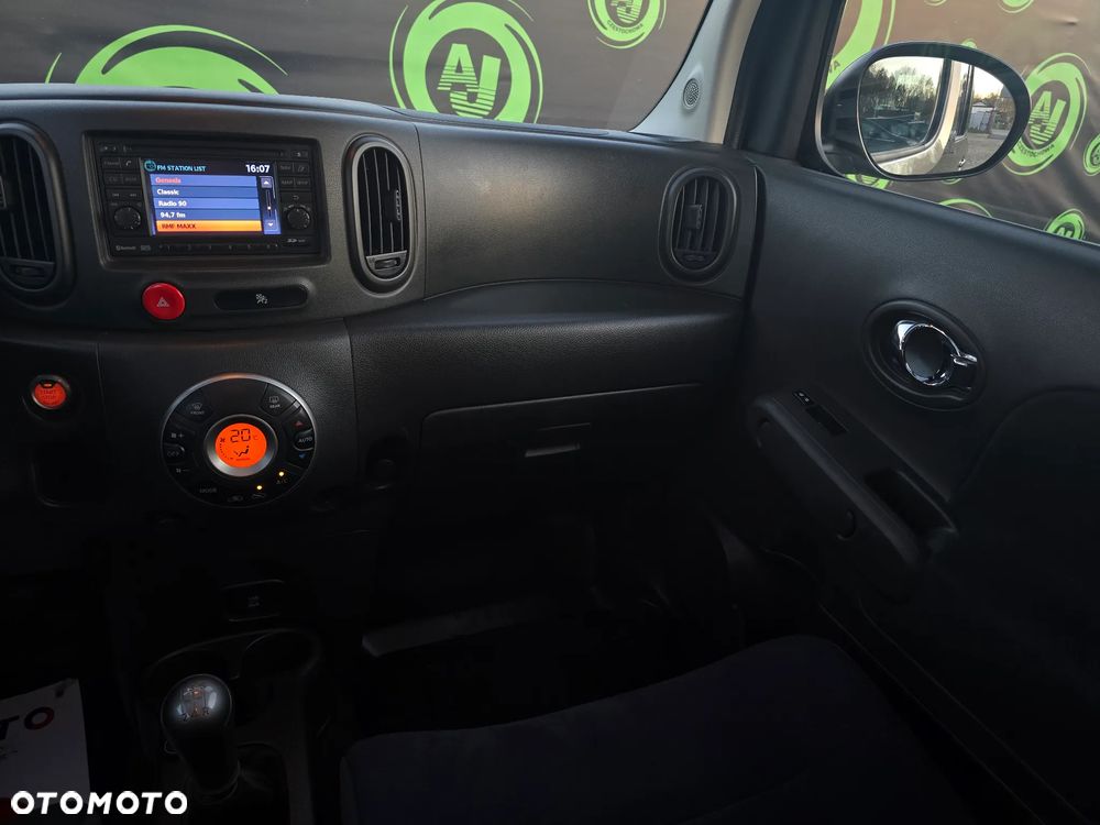 Nissan Cube - 8