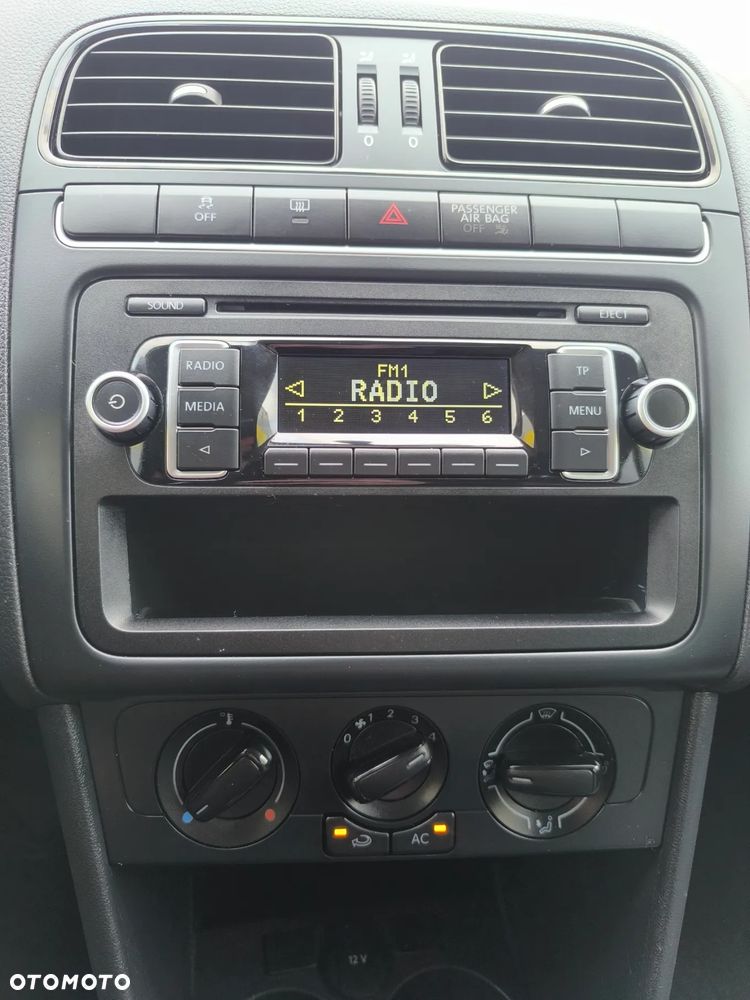 Volkswagen Polo 1.2 Team - 36