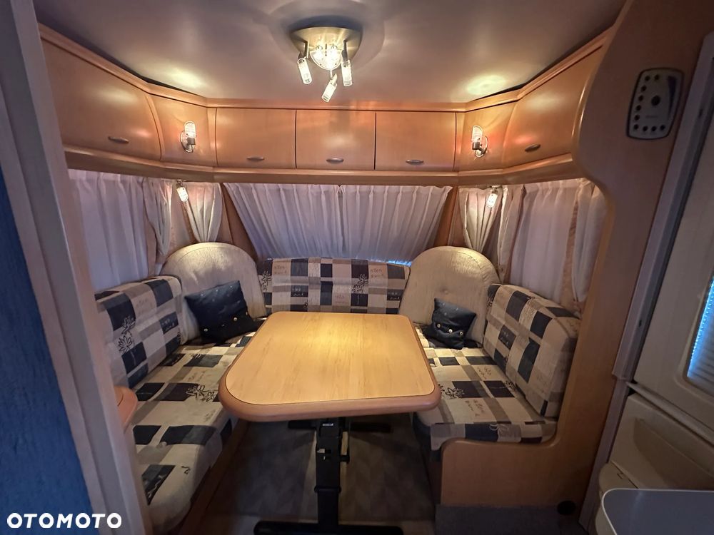 Hobby 460 UL z przedsionkiem Isabella i napędem. DMC 1400 KG !!! - 10