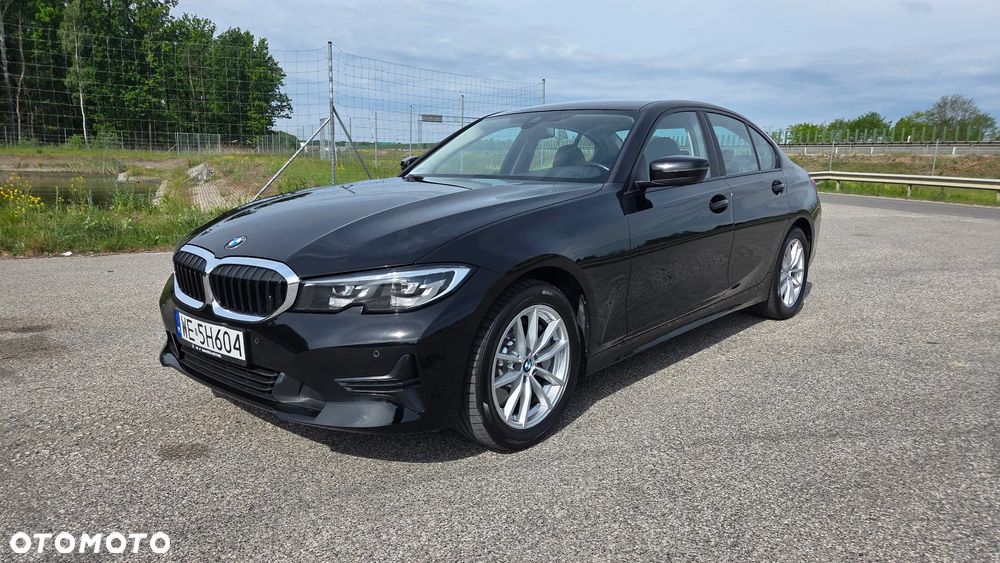 BMW Seria 3 330i - 1