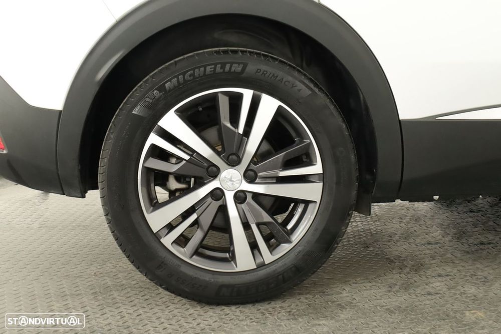 Peugeot 3008 1.5 BlueHDi Allure Pack EAT8 - 5