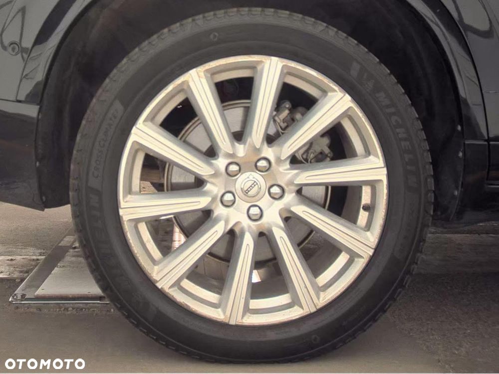 Volvo XC 90 T8 AWD Twin Engine Geartronic Momentum - 18