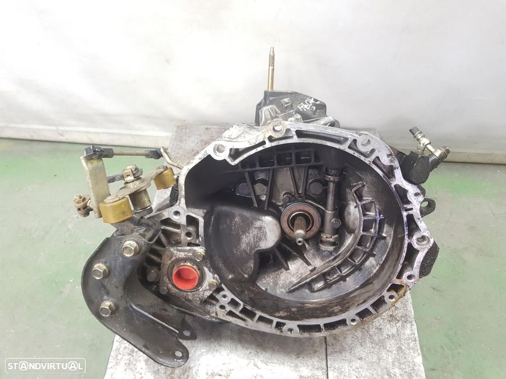 CAIXA DE VELOCIDADES CHEVROLET AVEO BERLINA REF. M78 - 1