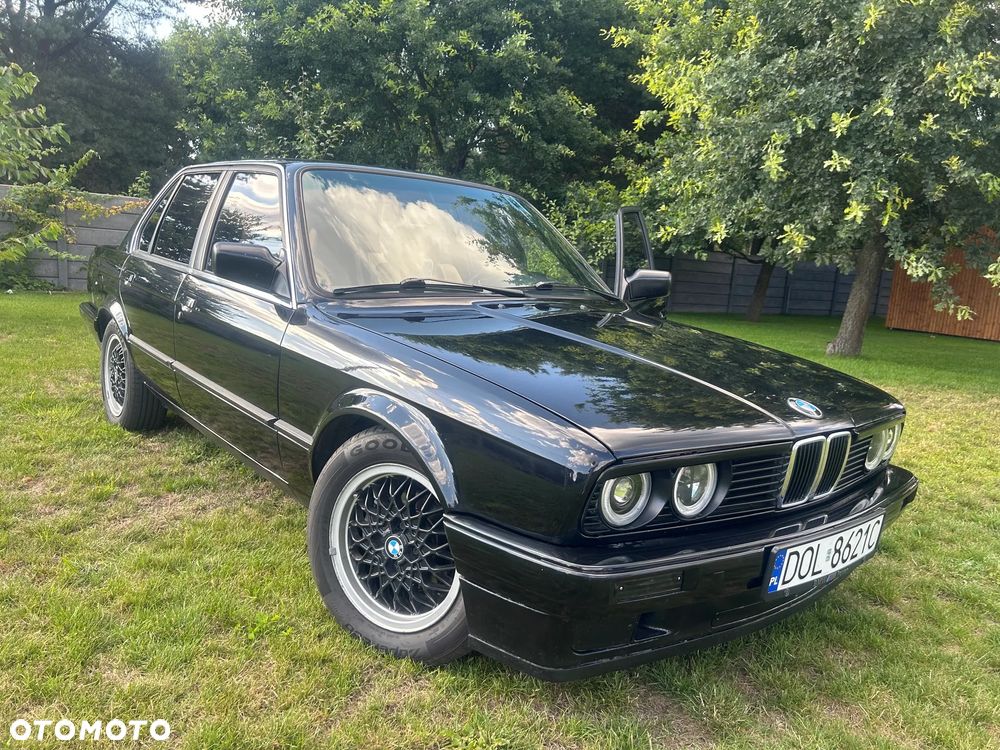 BMW Seria 3 316i - 12