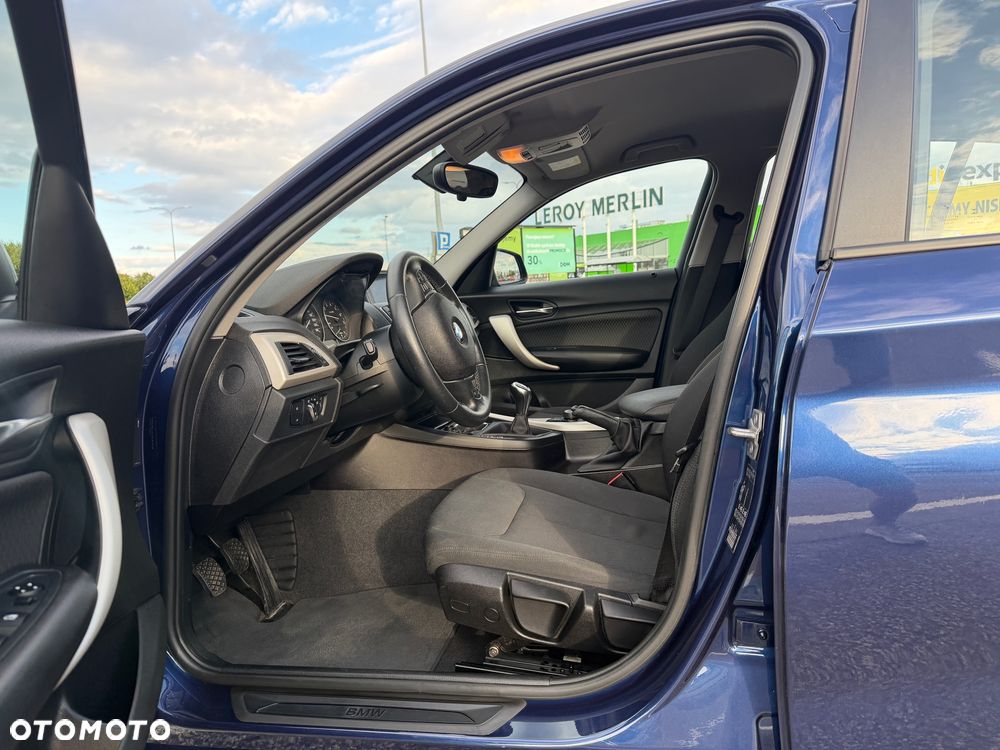 BMW Seria 1 116i - 12