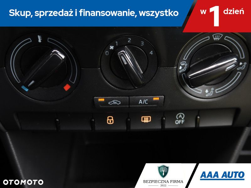 Skoda RAPID - 17