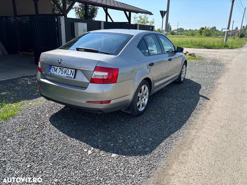 Skoda Octavia 1.6 TDI STYLE - 7