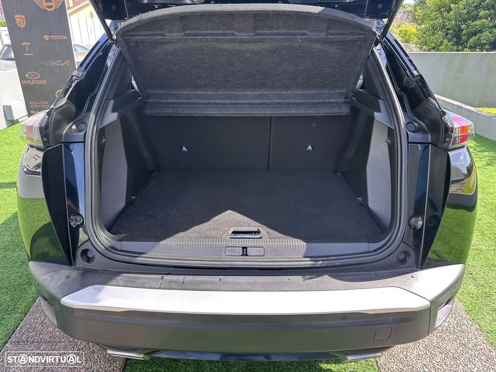 Peugeot 2008 PureTech 130 EAT8 Allure Pack - 54
