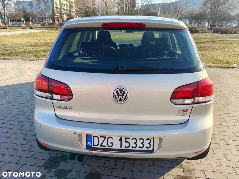 Volkswagen Golf 1.4 TSI Highline DSG - 8