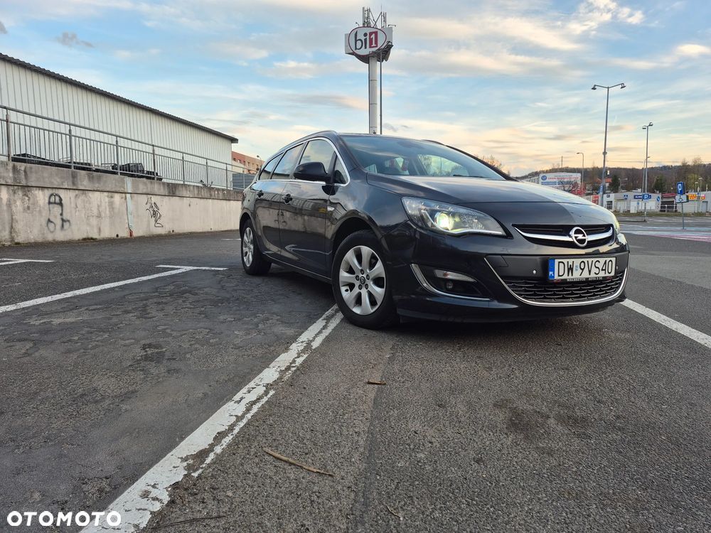 Opel Astra 1.4 T Sport S&S EU6 - 12