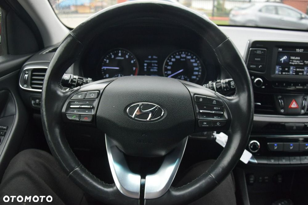 Hyundai i30 1.0 T-GDI YES - 16