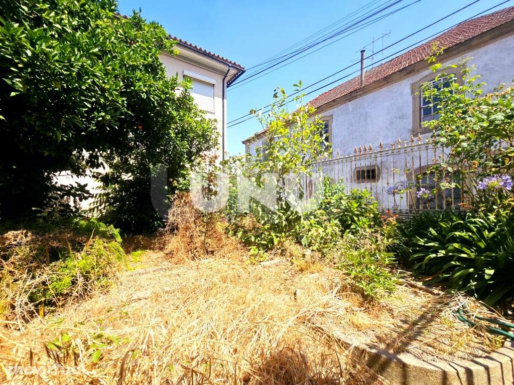 Moradia Isolada T4 - Áreas Amplas - Grande imagem: 4/35