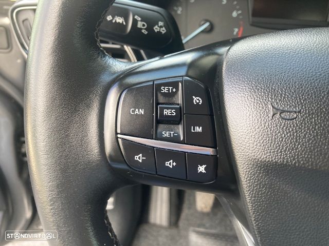 Ford Fiesta 1.0 EcoBoost Hybrid S&S TITANIUM - 15