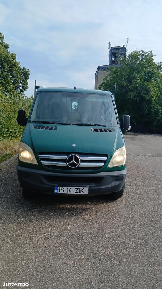 Mercedes-Benz Sprinter - 1