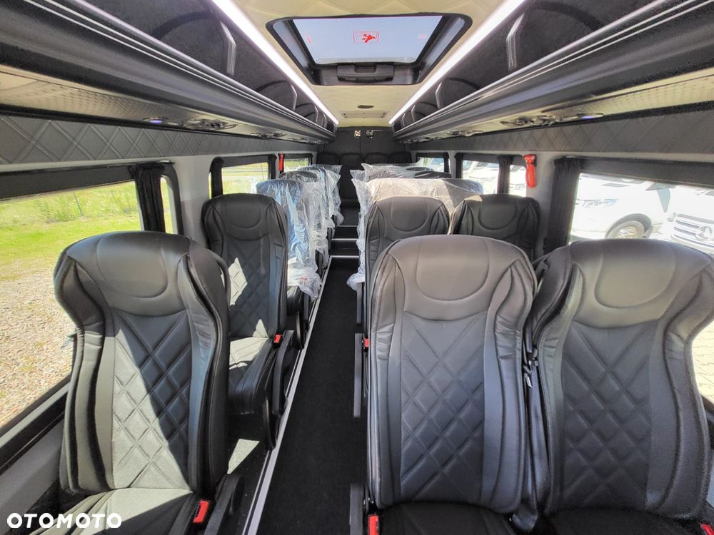 Mercedes-Benz Sprinter 516 CDI 24 miejsca siedzące + 4 stojące - 16