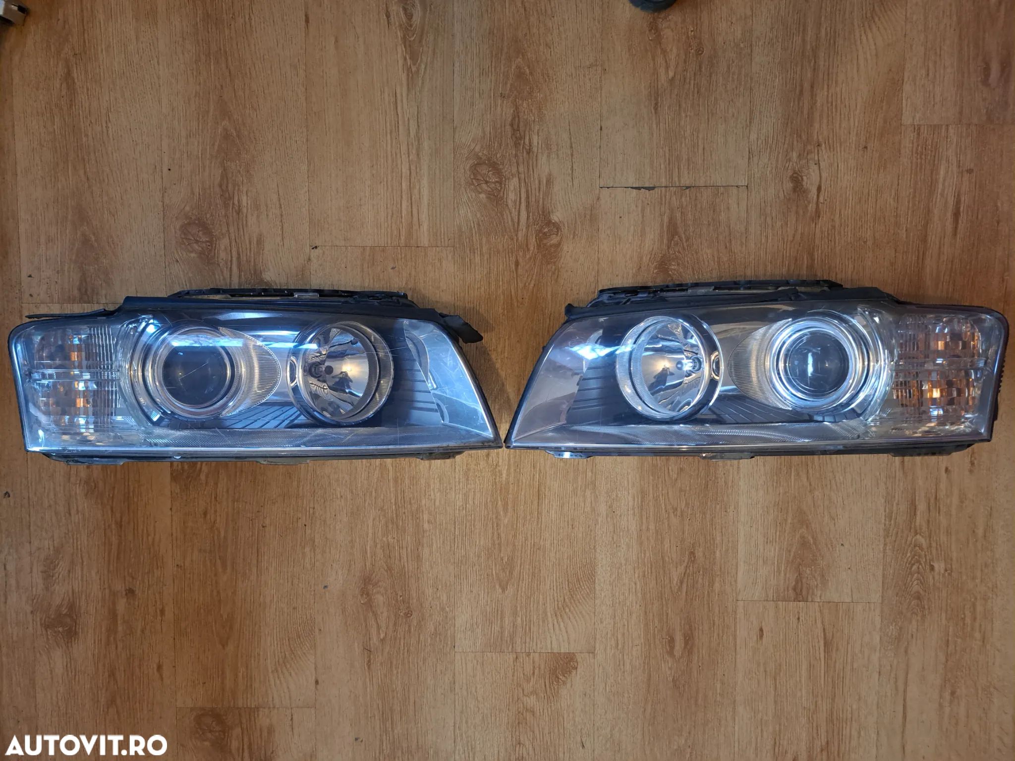 Far stanga dreapta halogen original Audi A8 D3 - 1