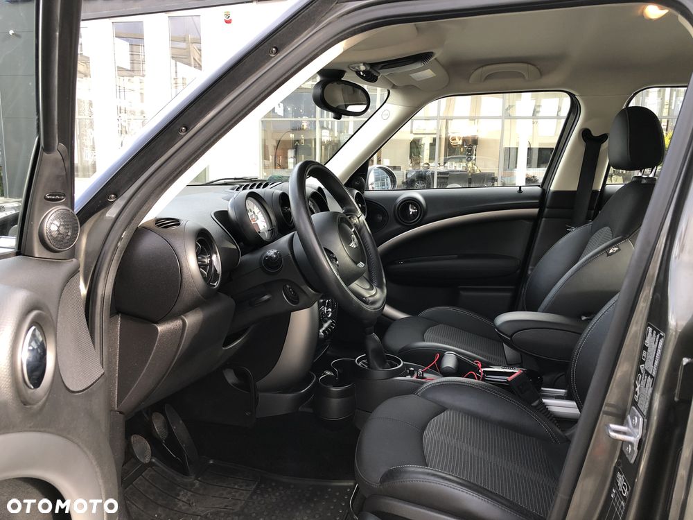 MINI Countryman Cooper D ALL4 - 10