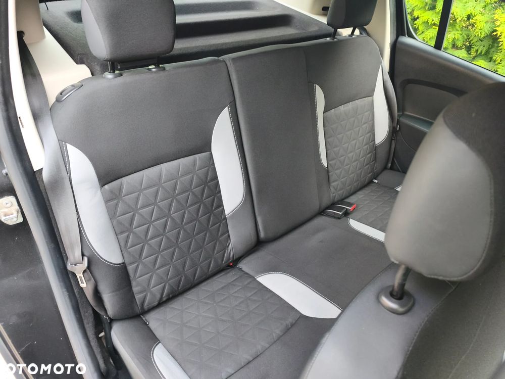 Dacia Sandero Stepway Blue dCi 95 Prestige - 12