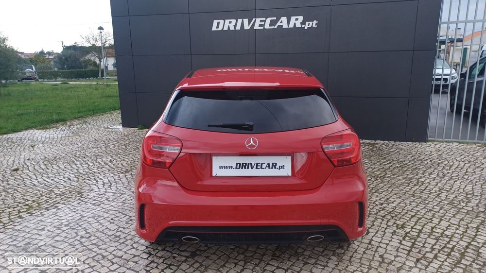Mercedes-Benz A 200 - 4