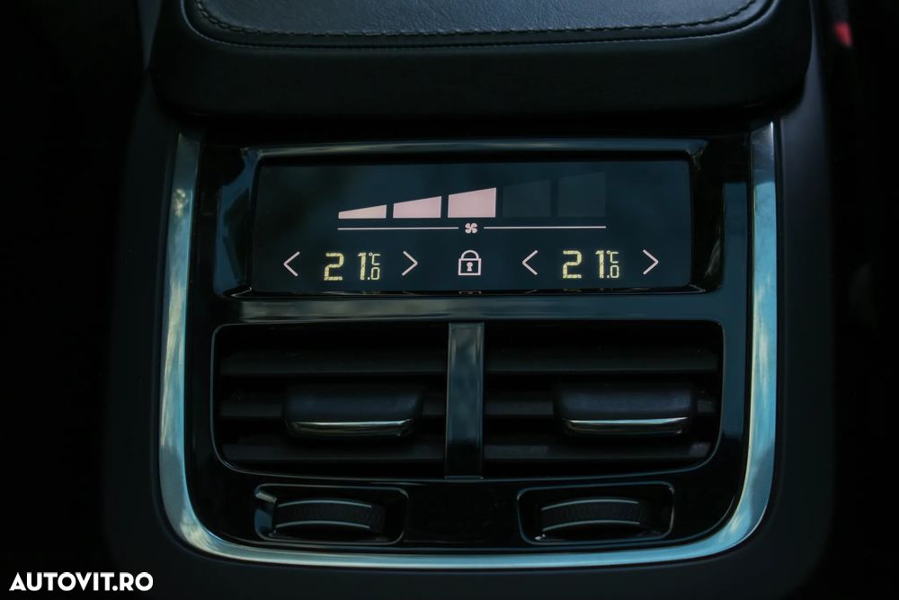 Volvo XC 90 Recharge T8 eAWD Inscription Expression - 25