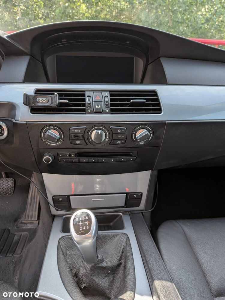 BMW Seria 5 - 17