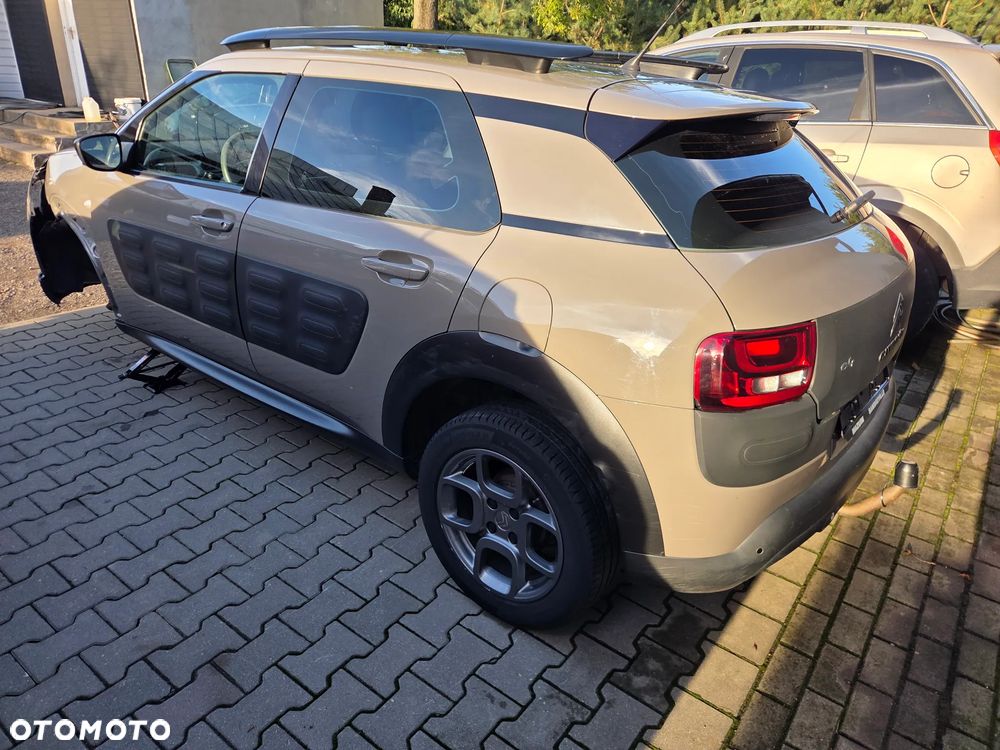 Citroen C4 Cactus 2015 photo 3