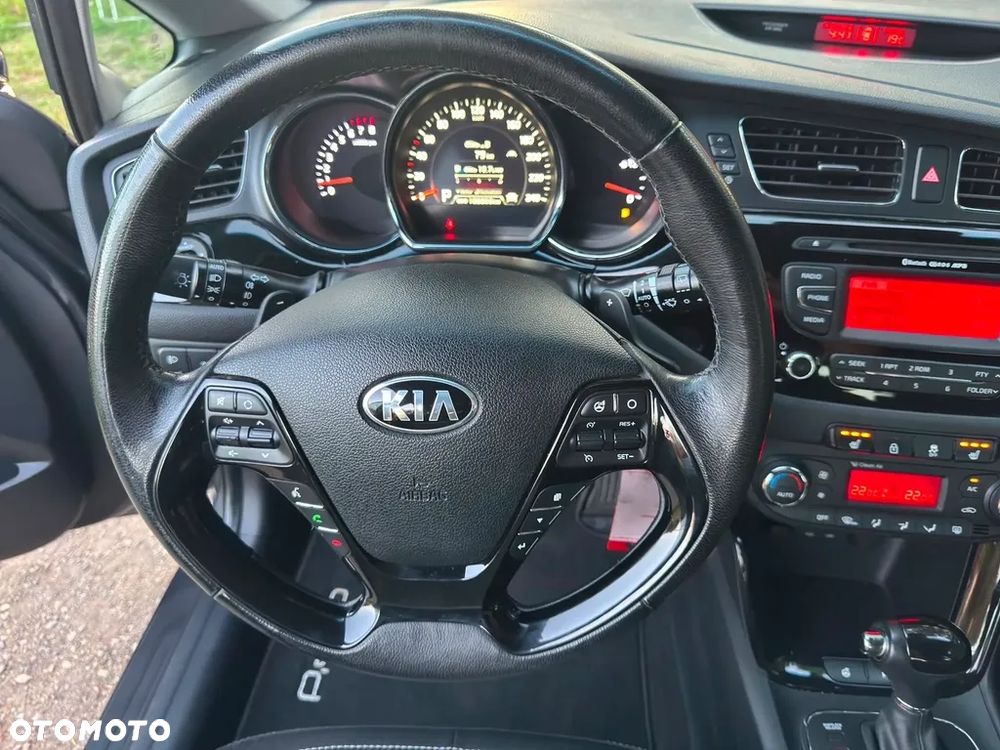 Kia Ceed 1.6 GDI DCT Platinum Edition - 12