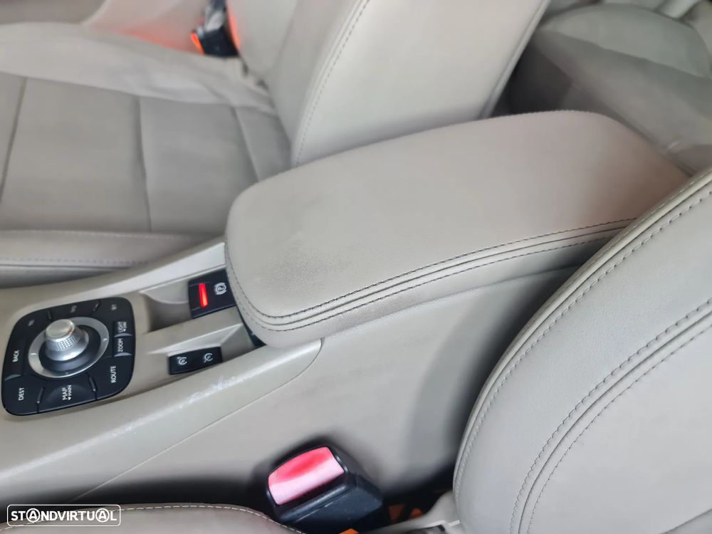 Renault Laguna 2.0 dCi Initiale Aut. - 37