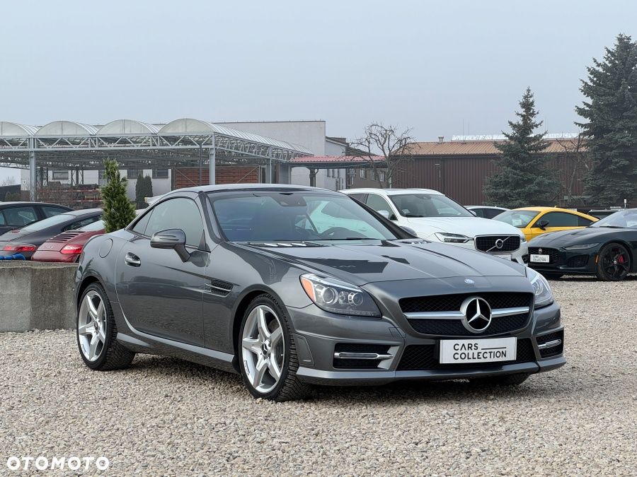 Mercedes-Benz SLK 300 9G-TRONIC - 2