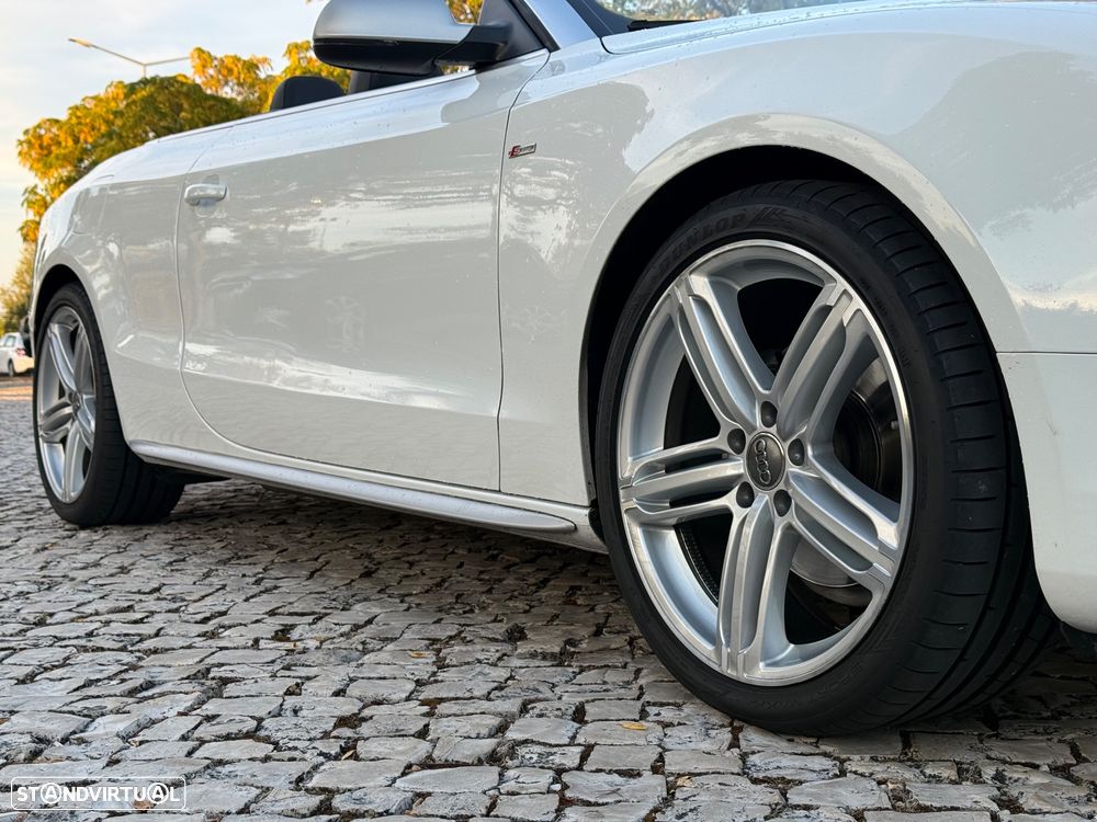 Audi A5 Cabrio 2.0 TDi S-line - 6