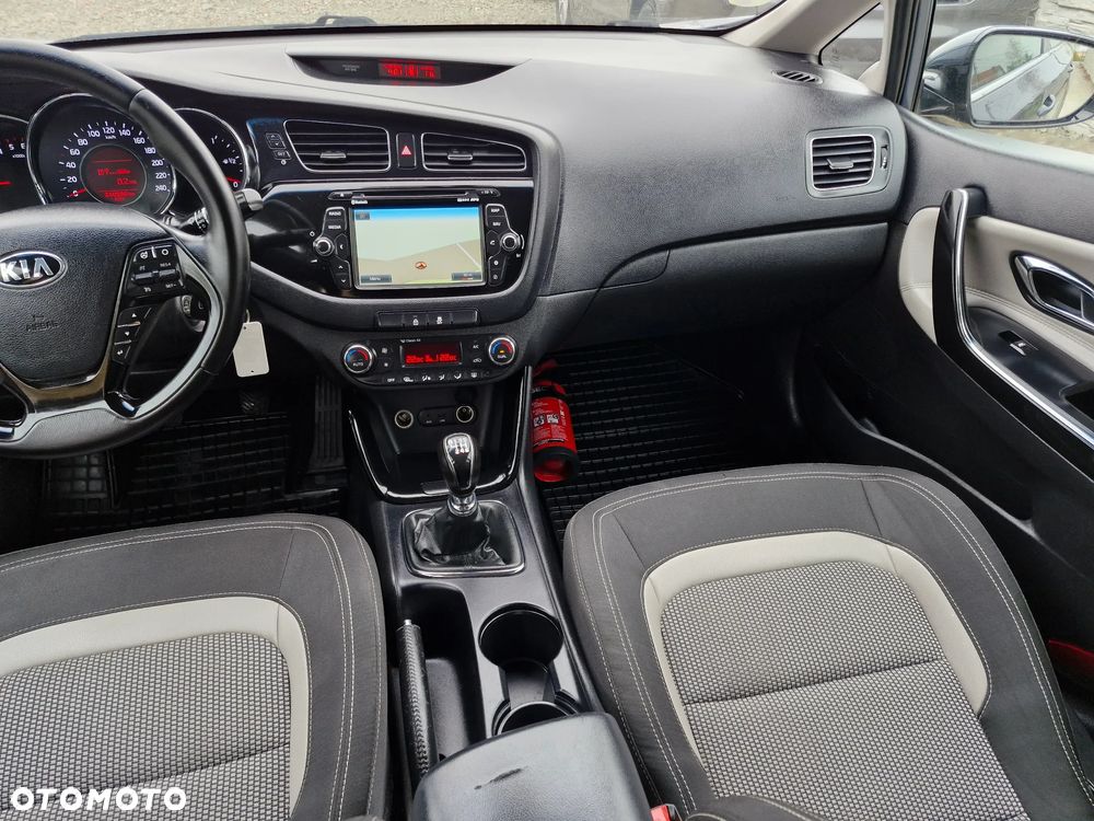 Kia Ceed - 19