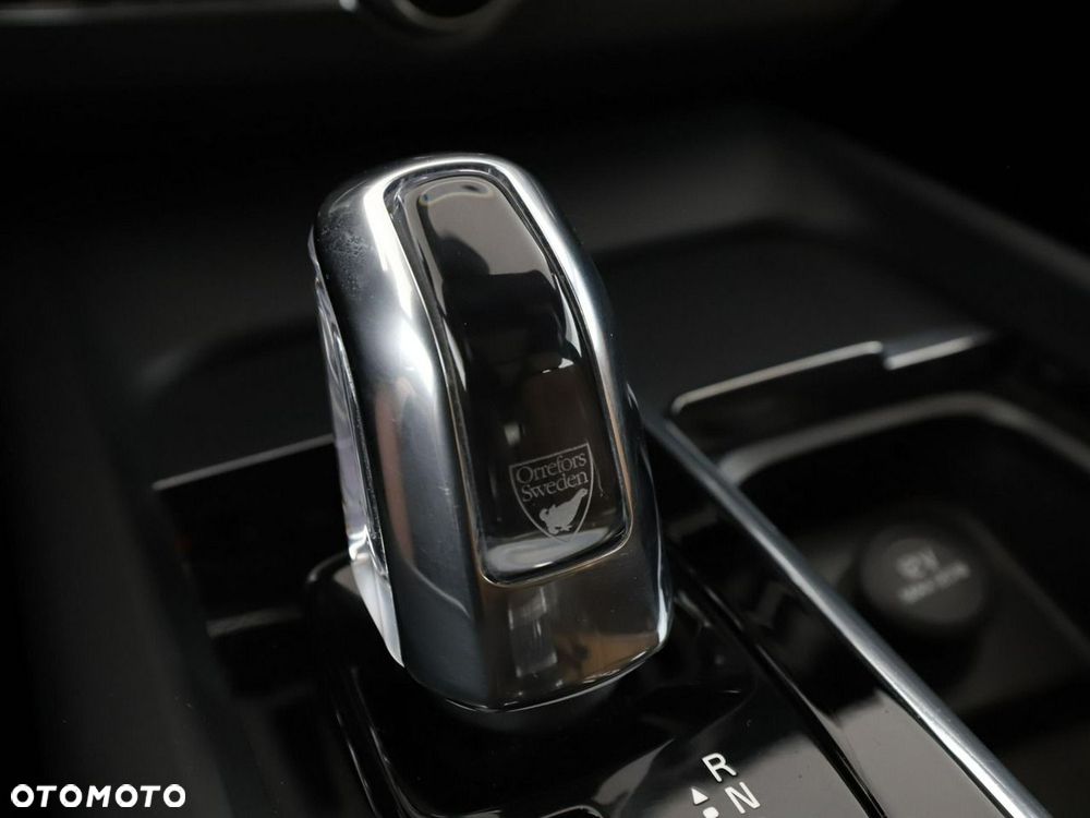 Volvo XC 60 T8 Twin Engine AWD Geartronic Inscription - 29