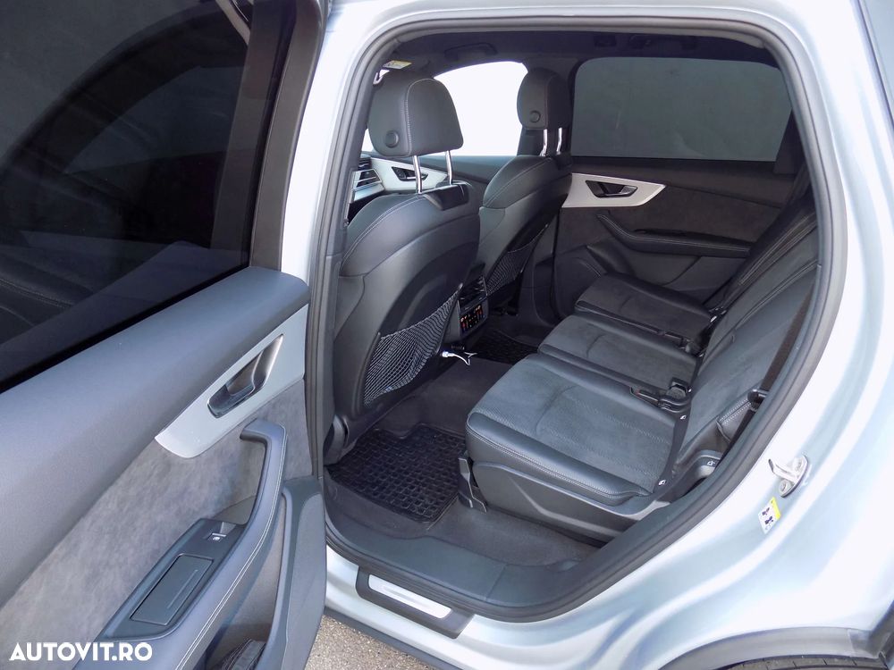 Audi Q7 3.0 50 TDI quattro Tiptronic MHEV S Line - 26