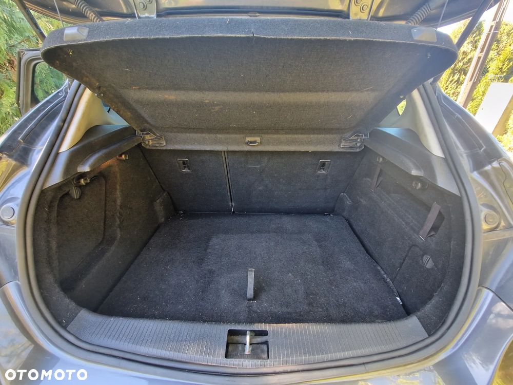 Opel Astra 1.4 T Enjoy - 8