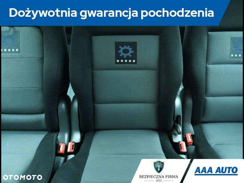 Volkswagen Sharan - 11