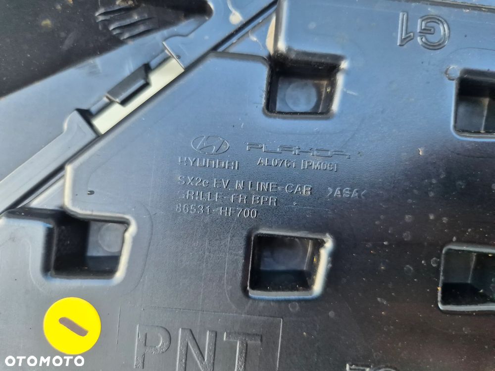 Grill atrapa zderzaka środkowa Hyundai Kona II SX2 EV 23- N-LINE Electric 86531-HF700 - 7