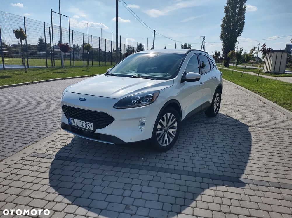 Ford Kuga 2.5 Duratec FHEV 4x4 TITANIUM - 2
