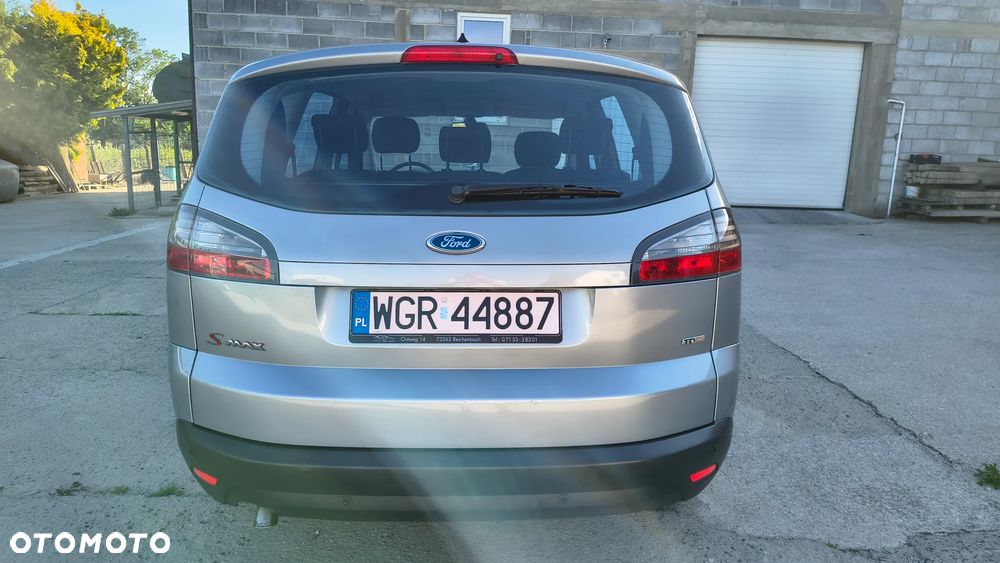 Ford S-Max 2.0 TDCi Titanium - 4