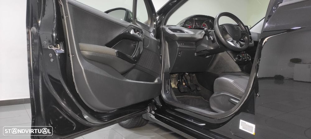 Peugeot 208 1.6 BlueHDi Style - 15