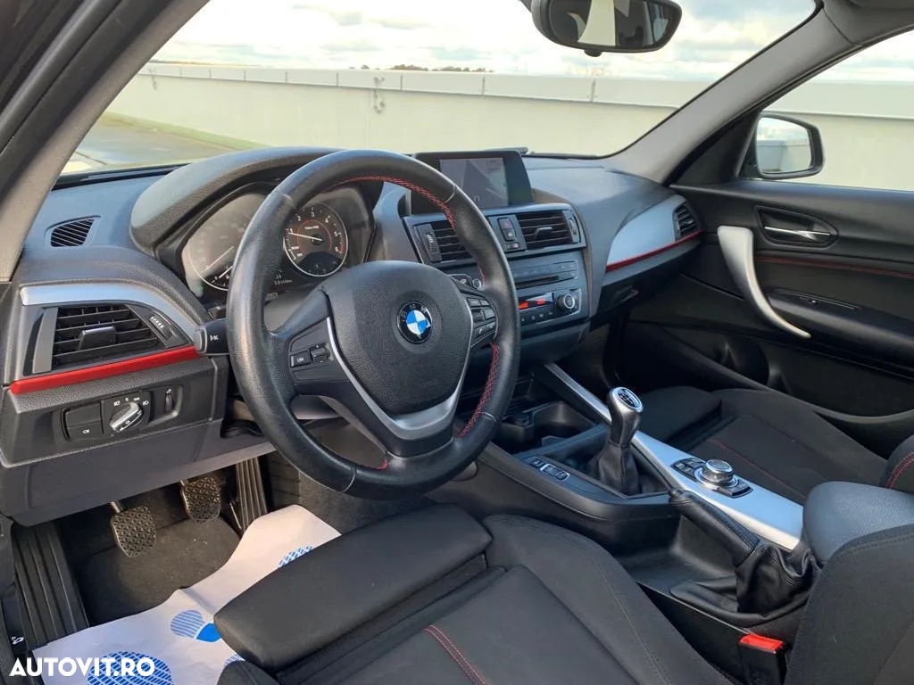 BMW Seria 1 118d Sport Line - 7