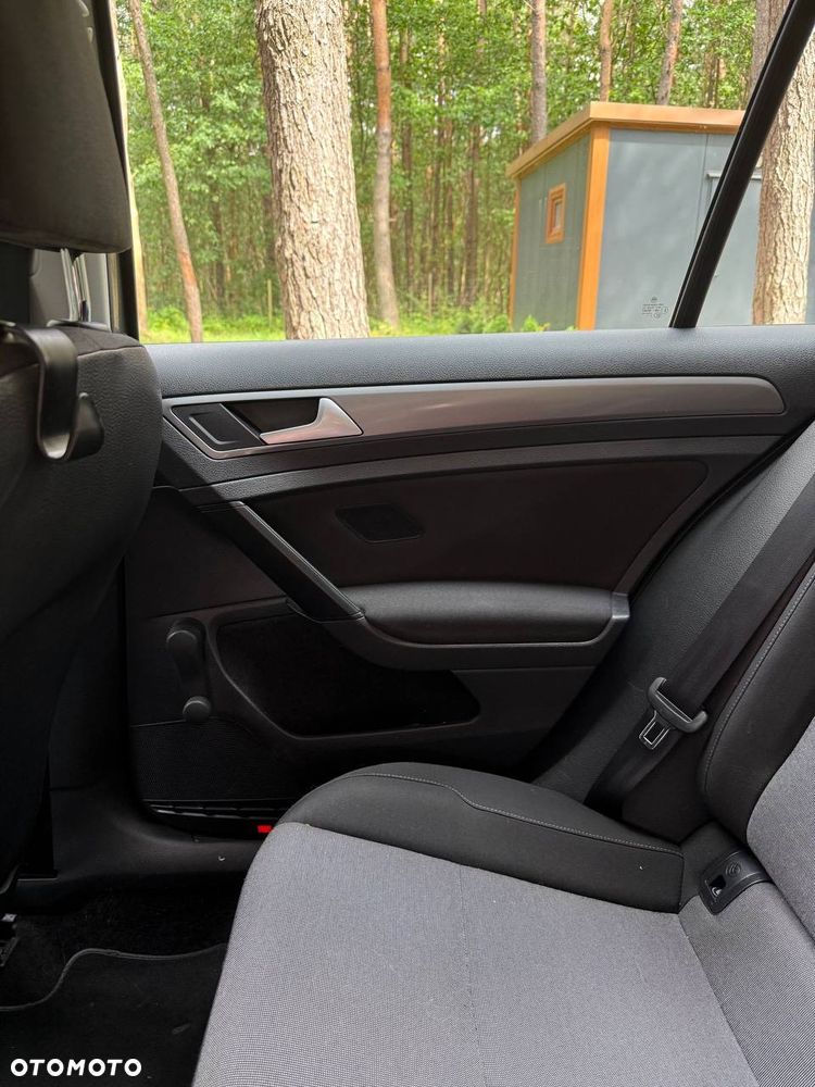 Volkswagen Golf 1.6 BlueTDI Trendline - 11