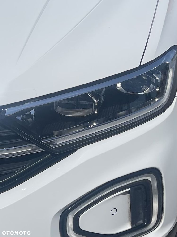 Volkswagen T-Roc - 19