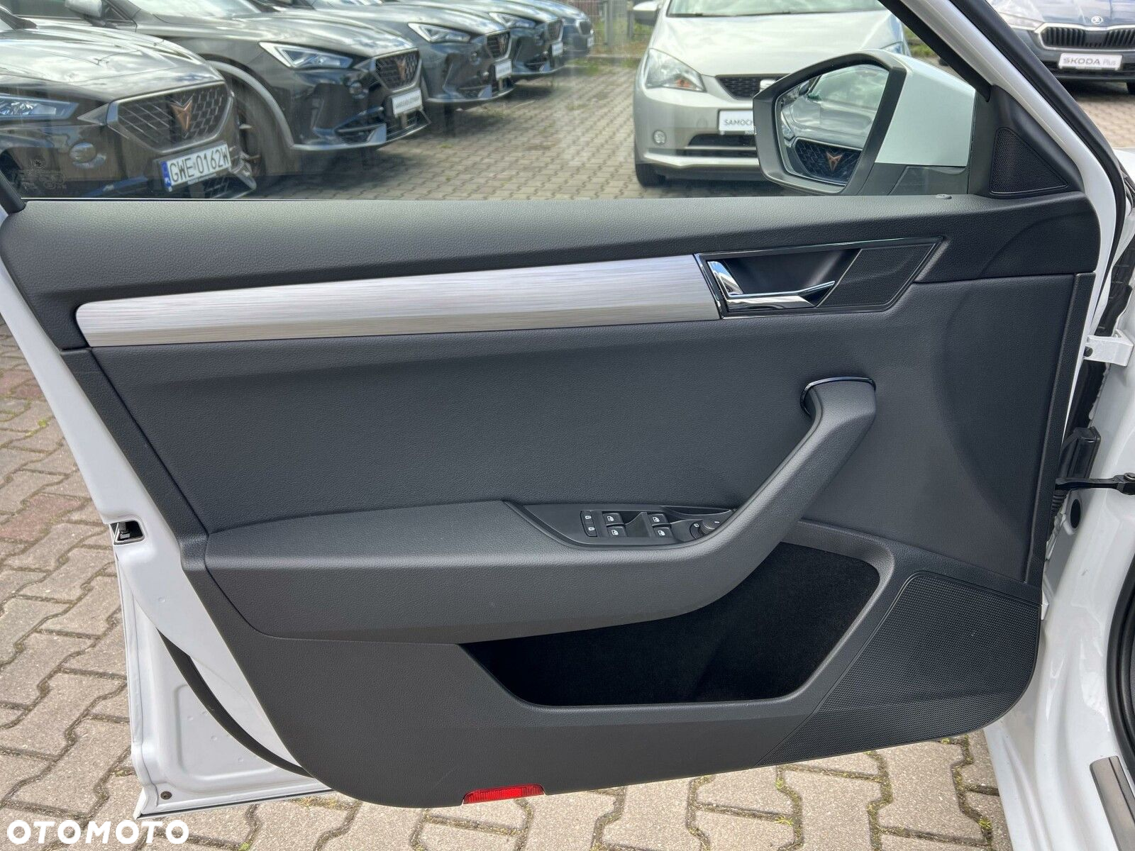 Skoda Superb 1.5 TSI Ambition DSG - 19